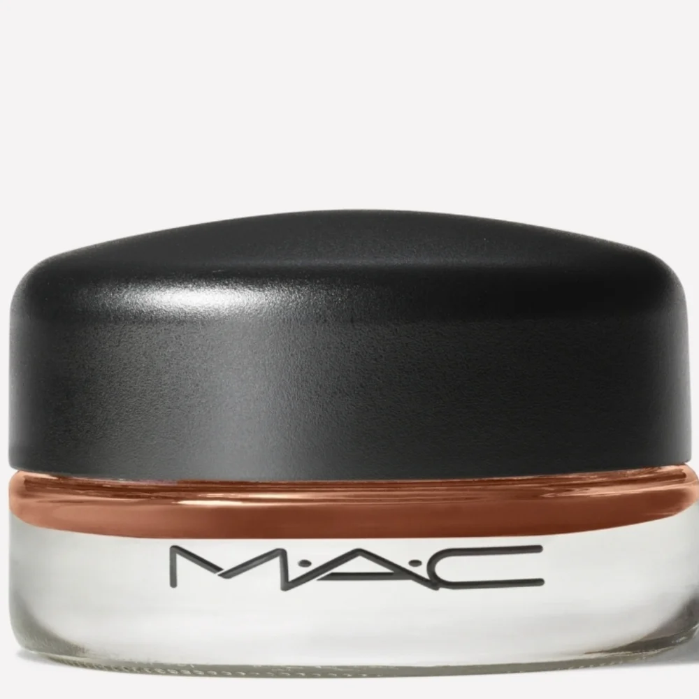 MAC It's Fabstract Pro Longwear Paint Pot